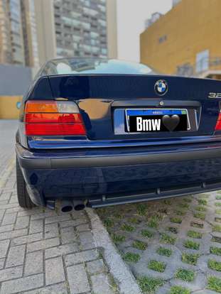 BMW-325i-1992