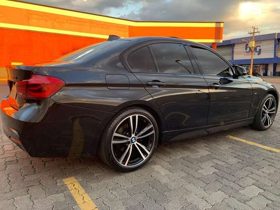BMW-328i-2.0 M SPORT 16V ACTIVEFLEX 4P AUTOMÁTICO BMW-328i-2016
