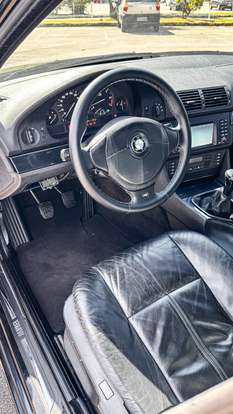 BMW-528i-1996