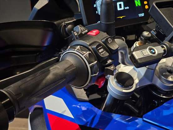 BMW-F 800 GS PLUS-2024