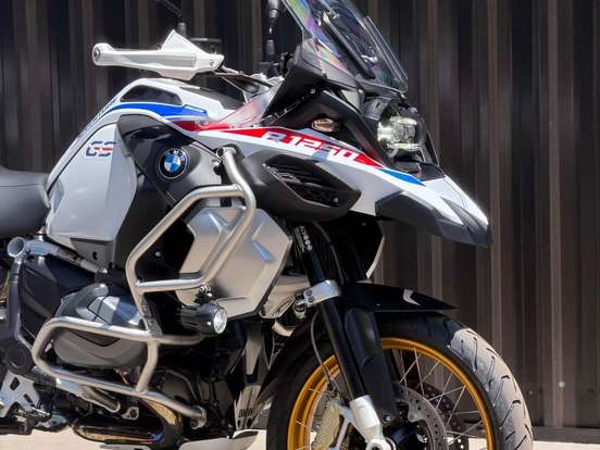 BMW-R 1250 GS ADVENTURE PREMIUM RALLYE BMW-R 1250 GS ADVENTURE PREMIUM RALLYE-2022