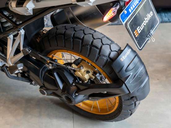 BMW-R 1250 GS PREMIUM TRIPLE BLACK BMW-R 1250 GS PREMIUM TRIPLE BLACK-2023