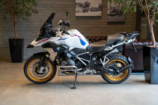 BMW-R 1250 GS PREMIUM TRIPLE BLACK-2023