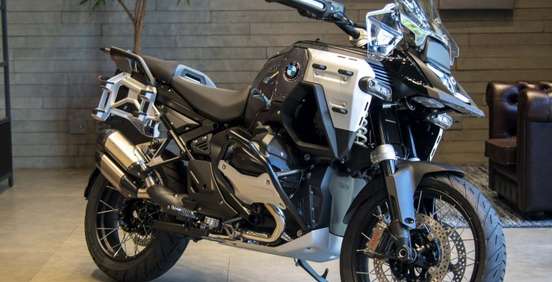 BMW-R 1300 GS ADVENTURE TRIPLE BLACK-2026