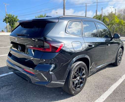 BMW-X1-2023