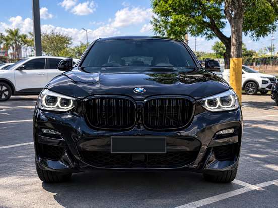 BMW-X4-2020