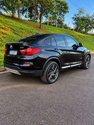 BMW-X4-2.0 28I X LINE 4X4 16V TURBO GASOLINA 4P AUTOMÁTICO BMW-X4-2015