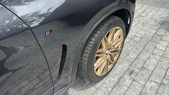 BMW-X5-2015