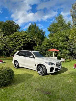 BMW-X5-2022