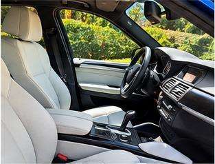 BMW-X5-4.4 M V8 32V BI-TURBO GASOLINA 4P AUTOMATICO BMW-X5-2009
