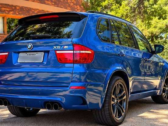 BMW-X5-4.4 M V8 32V BI-TURBO GASOLINA 4P AUTOMATICO BMW-X5-2009