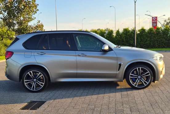 BMW-X5-2017