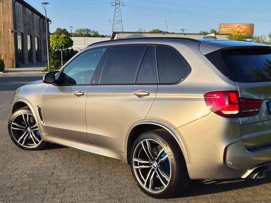 BMW-X5-4.4 V8 TURBO GASOLINA M AUTOMATICO BMW-X5-2017