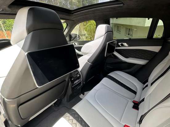 BMW-X6-4.4 V8 BITURBO GASOLINA M COMPETITION AUTOMÁTICO BMW-X6-2023