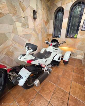 CAN-AM-SPYDER RS CAN-AM-SPYDER RS-2010