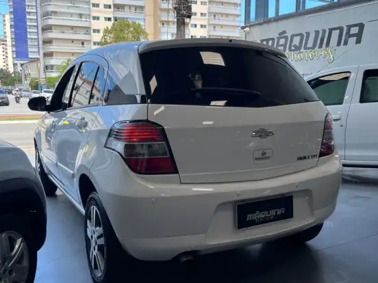 CHEVROLET-AGILE-1.4 MPFI LTZ 8V FLEX 4P MANUAL CHEVROLET-AGILE-2012