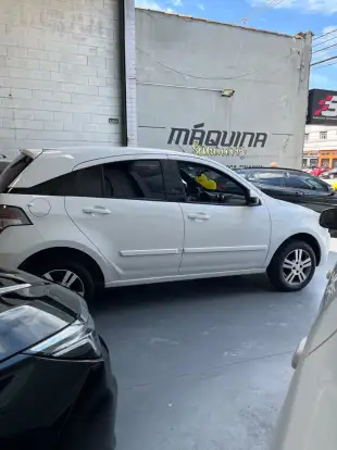 CHEVROLET-AGILE-2012