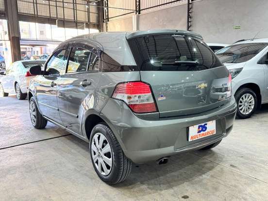 CHEVROLET-AGILE-1.4 MPFI LT 8V FLEX 4P MANUAL CHEVROLET-AGILE-2011