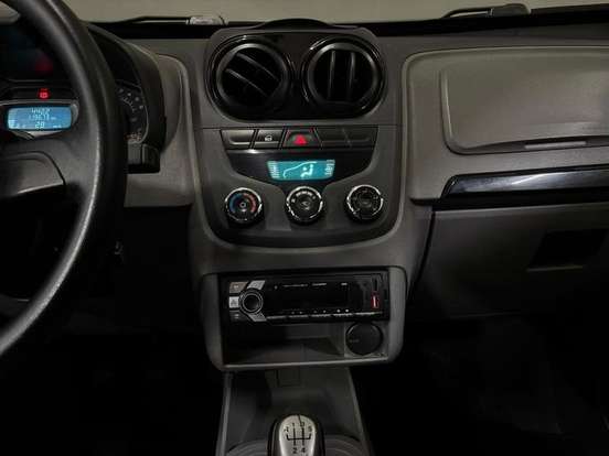 CHEVROLET-AGILE-2011