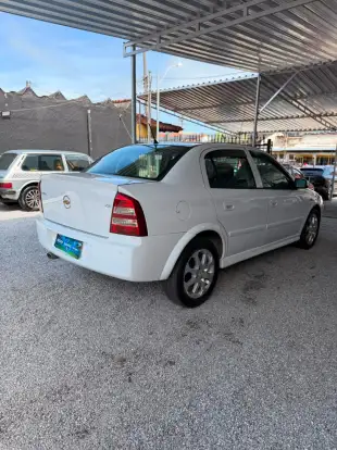 CHEVROLET-ASTRA-2010