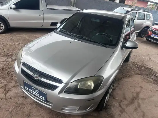 CHEVROLET-CELTA-2013