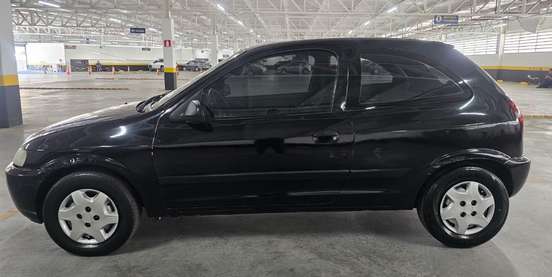 CHEVROLET-CELTA-2001