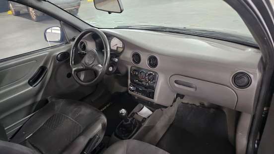 CHEVROLET-CELTA-2001