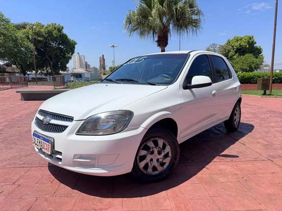 CHEVROLET-CELTA-2014