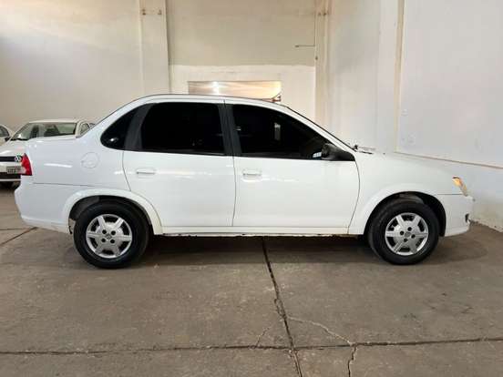 CHEVROLET-CLASSIC-1.0 MPFI LS 8V FLEX 4P MANUAL CHEVROLET-CLASSIC-2014