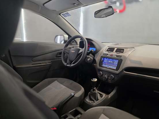 CHEVROLET-COBALT-2014