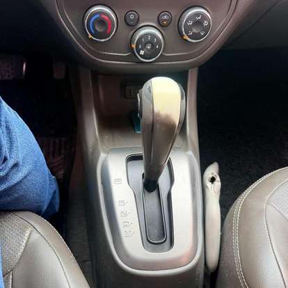 CHEVROLET-COBALT-2014
