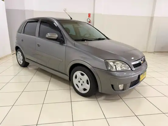 CHEVROLET-CORSA-2011