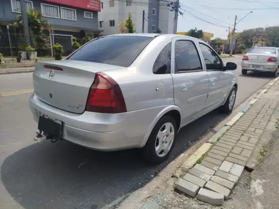 CHEVROLET-CORSA-2009