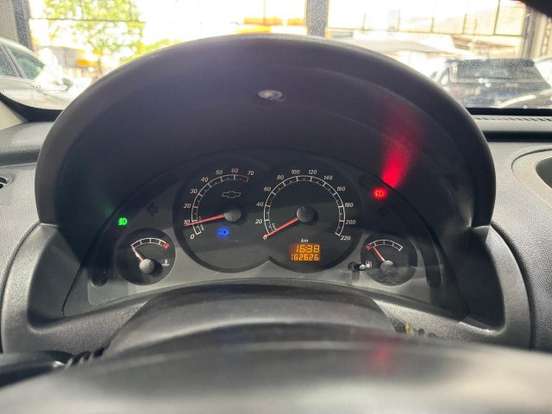 CHEVROLET-CORSA-2011