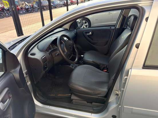 CHEVROLET-CORSA-2007