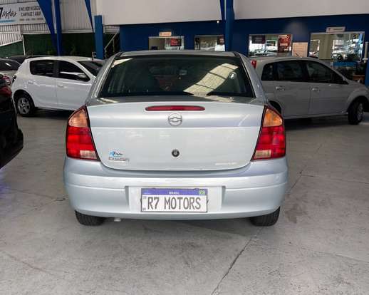 CHEVROLET-CORSA-2010