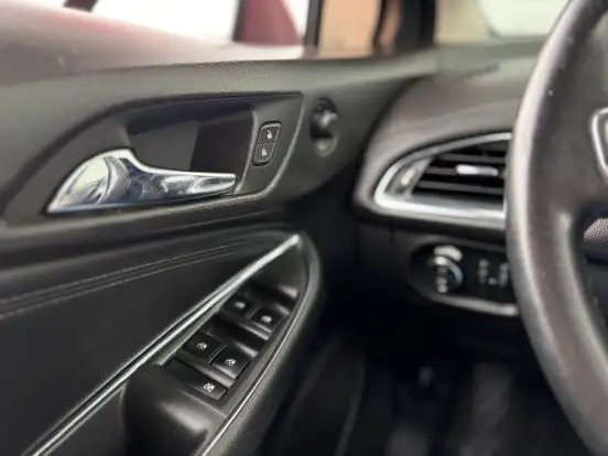 CHEVROLET-CRUZE-2018