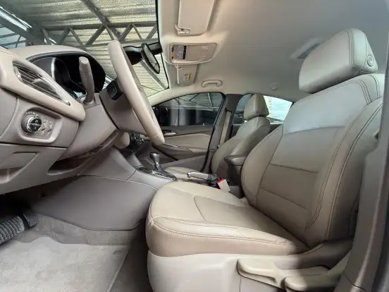 CHEVROLET-CRUZE-2017