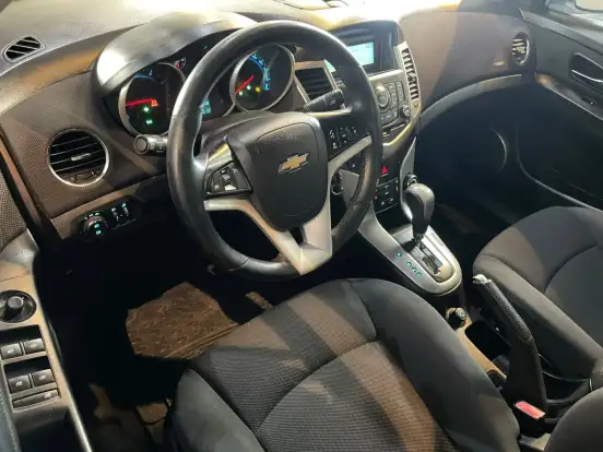 CHEVROLET-CRUZE-1.8 LT 16V FLEX 4P AUTOMÁTICO CHEVROLET-CRUZE-2012