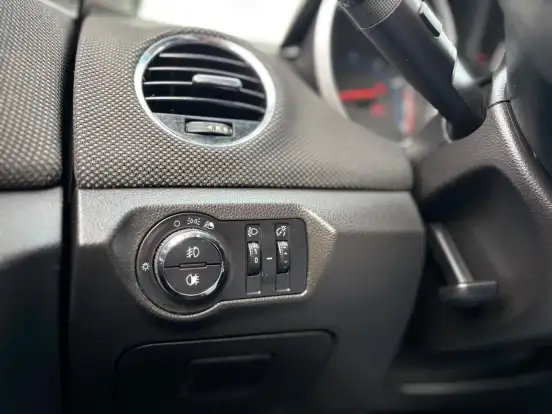 CHEVROLET-CRUZE-2015