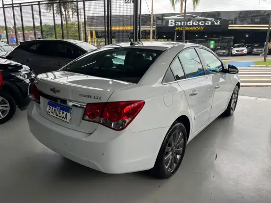 CHEVROLET-CRUZE-1.8 LTZ 16V FLEX 4P AUTOMÁTICO CHEVROLET-CRUZE-2014