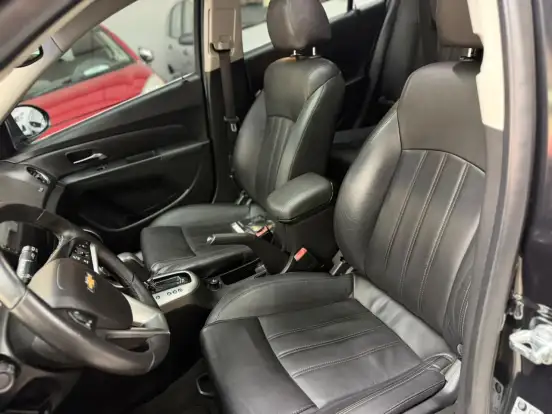 CHEVROLET-CRUZE-2012