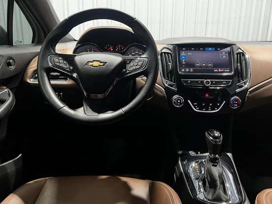 CHEVROLET-CRUZE-2022
