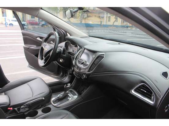 CHEVROLET-CRUZE-2017