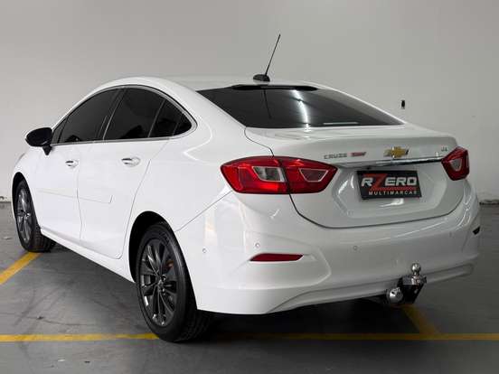 CHEVROLET-CRUZE-2017