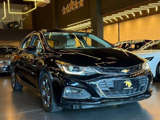 CHEVROLET-CRUZE-2018