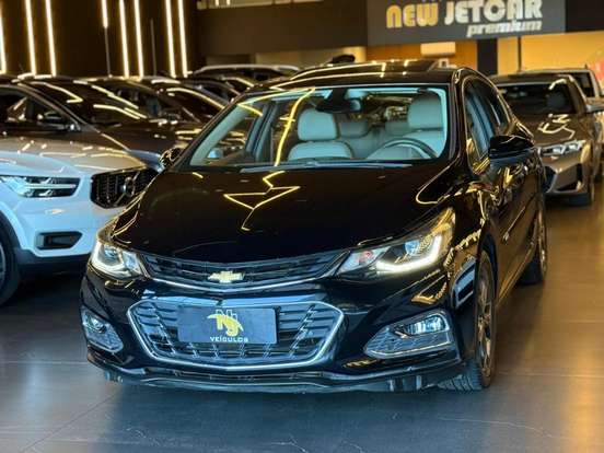 CHEVROLET-CRUZE-2018