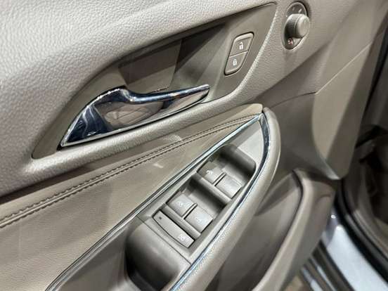 CHEVROLET-CRUZE-2019