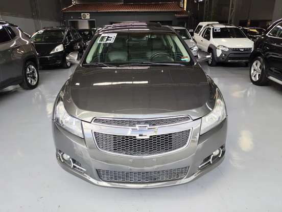 CHEVROLET-CRUZE-2013
