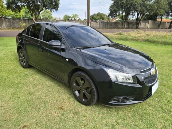 CHEVROLET CRUZE 1.8 LT 16V FLEX 4P MANUAL